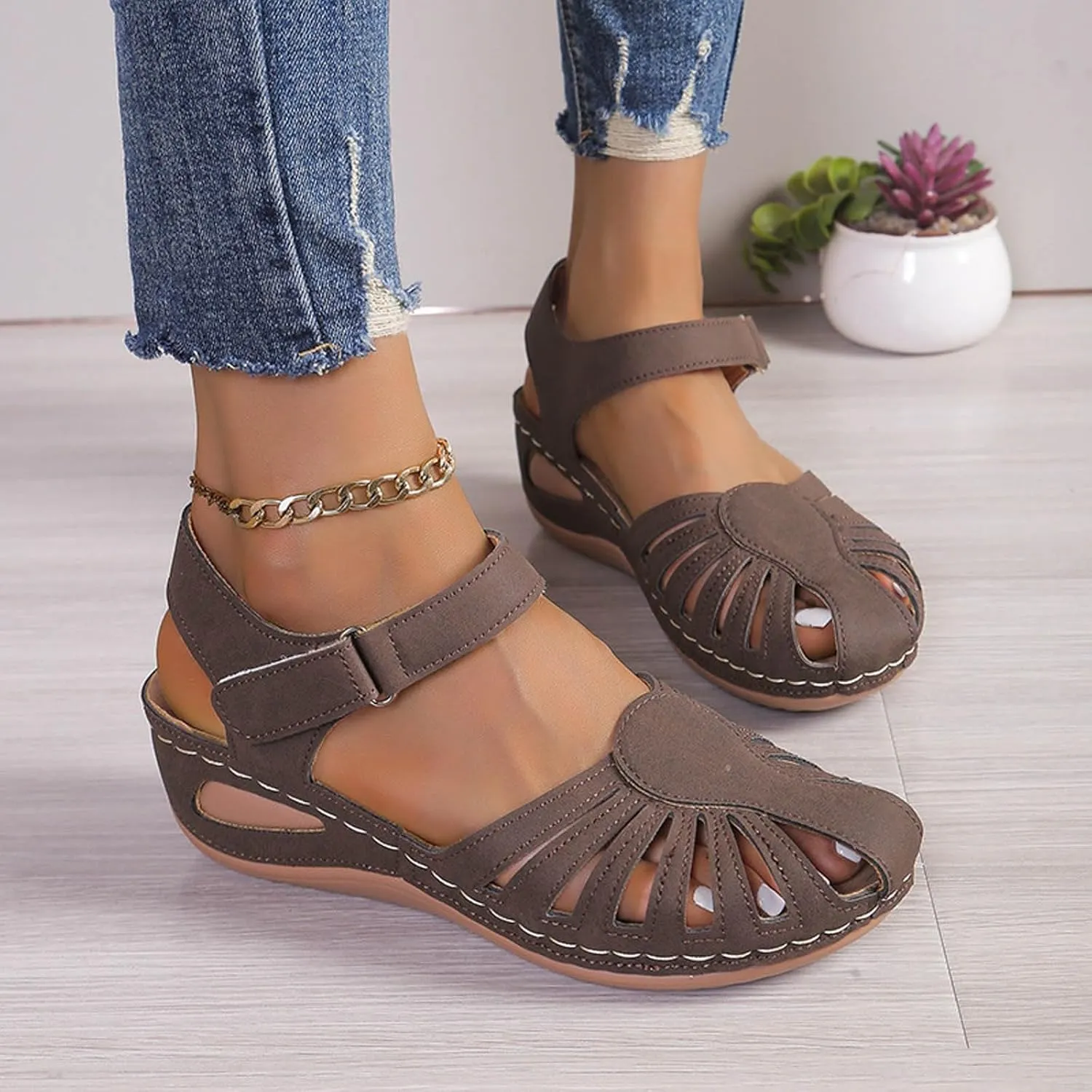 Eduavar Orthopedic Sandals for Women, Womens Sandals Comfortable Closed Toe Casual Hollow Out Shoes Orthotic Wedge Sandals