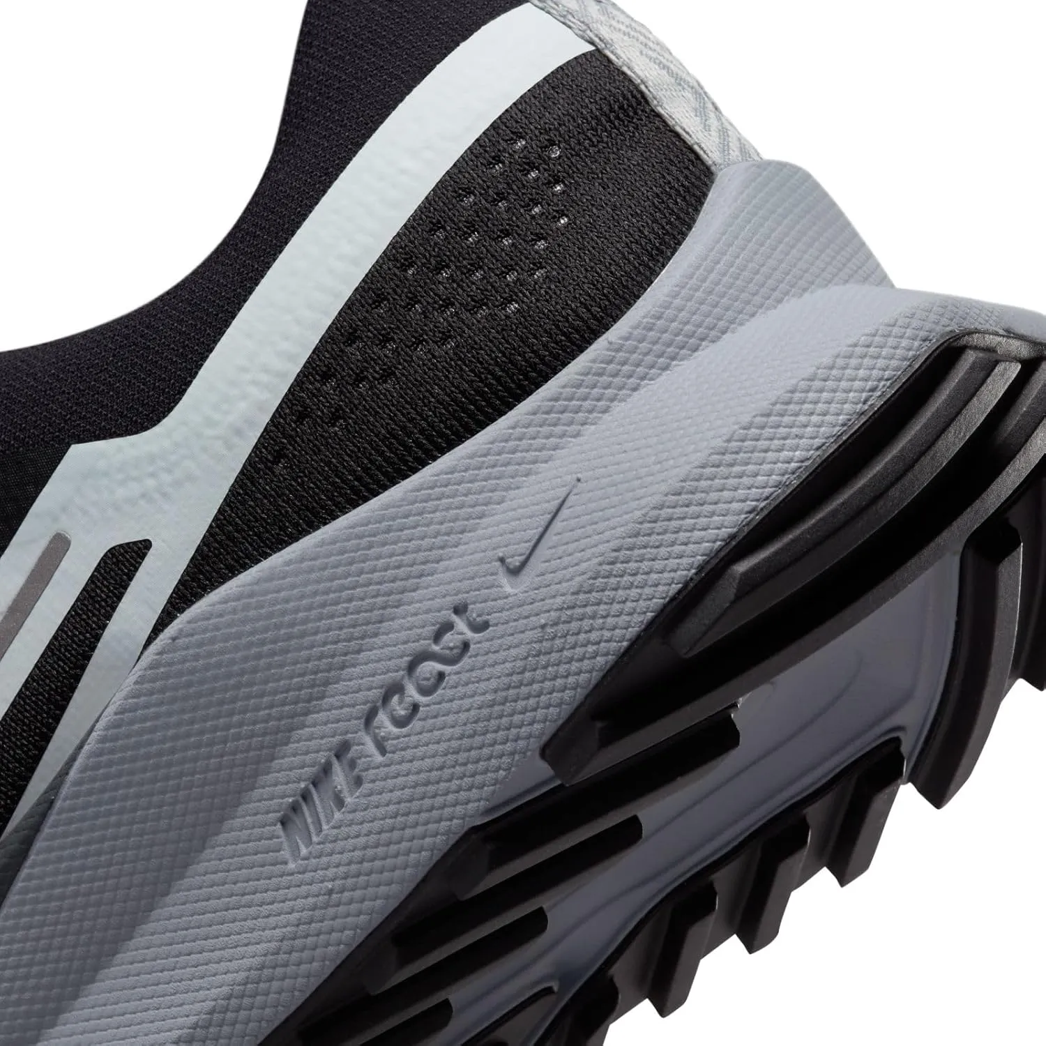 Nike Men's Sneaker, 7.5 US
