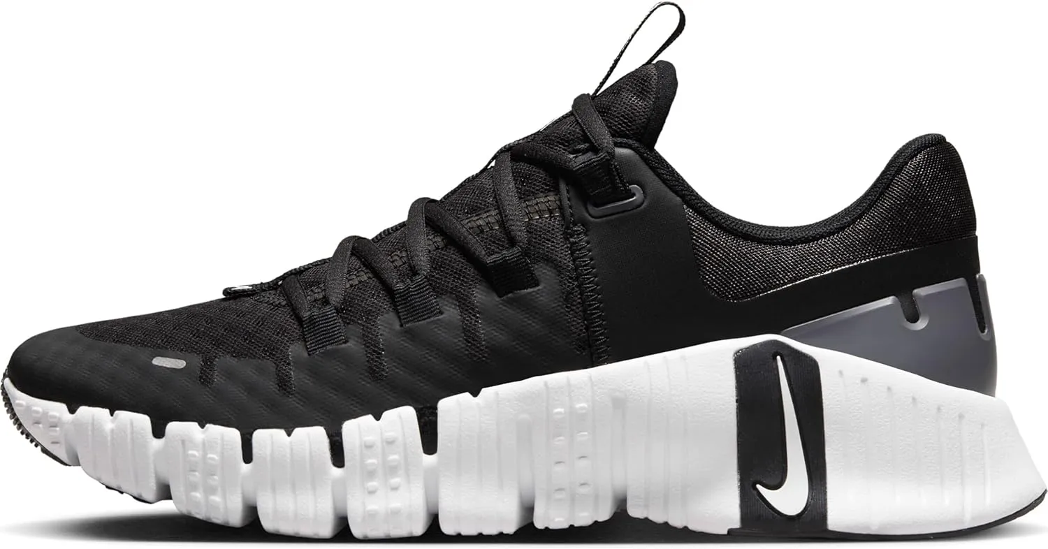 Nike Women's Sneaker, 0