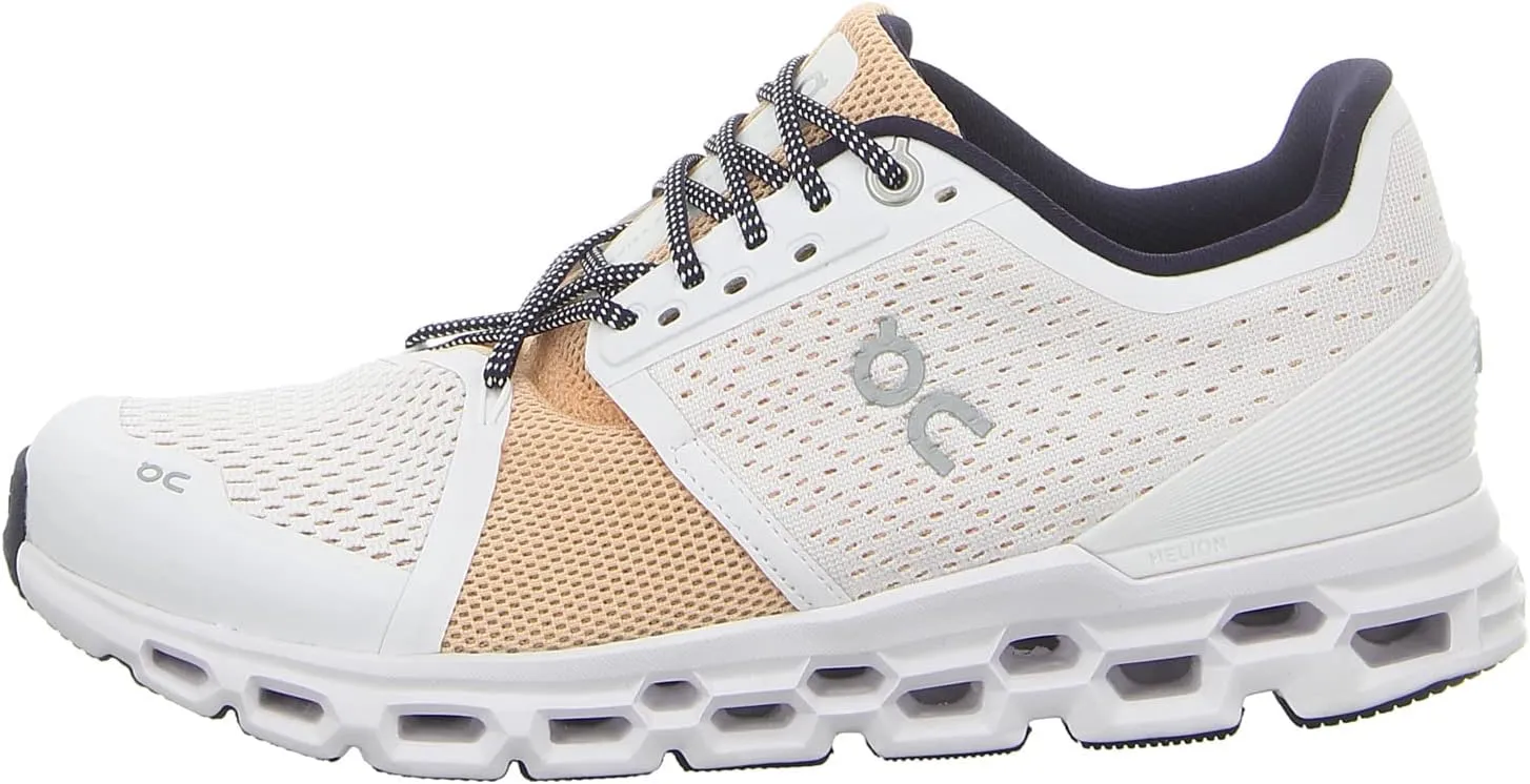 On Women's Cloudstratus Sneaker
