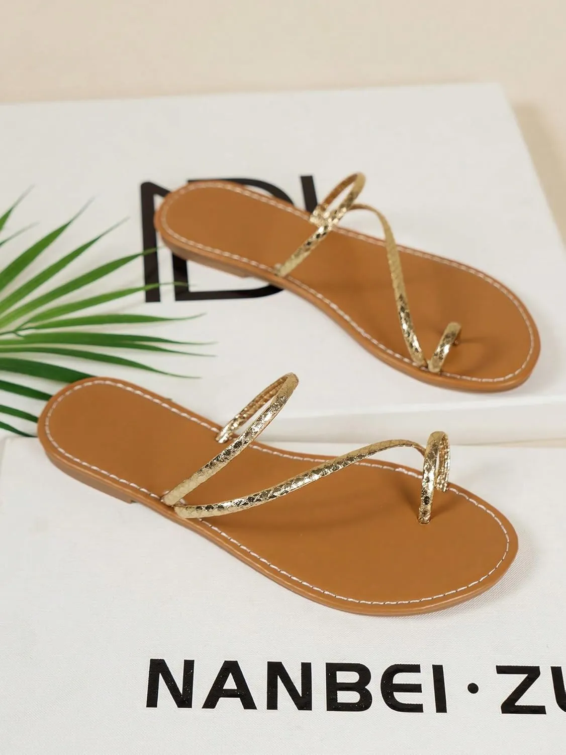 OYOANGLE Women's Open Toe Strappy Flat Sandals Toe Ring Thin Straps Thong Sandals Lightweight Leather Slides