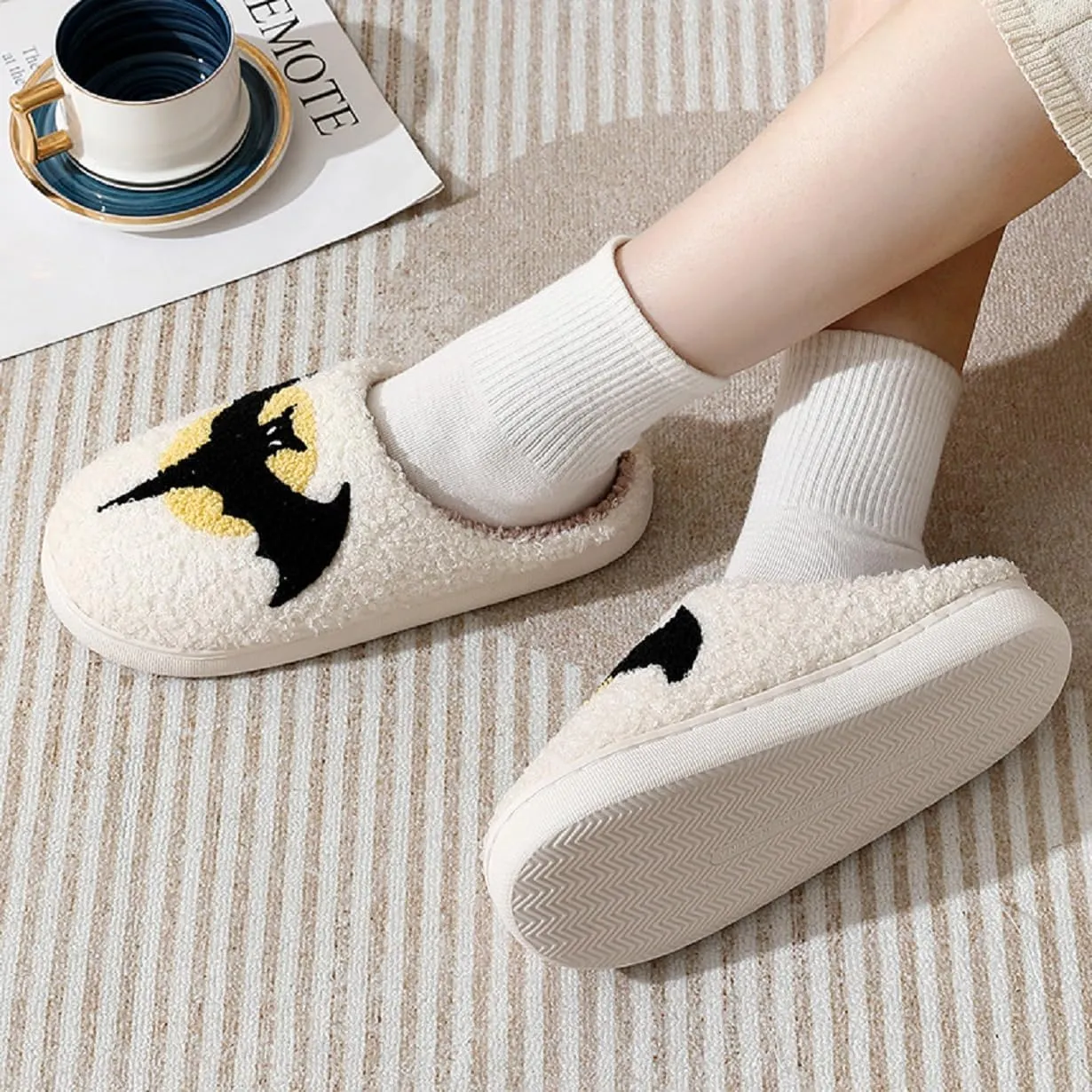 Slippers for Womens Mens Cut Retro Plush Soft Memory Foam House Shoes