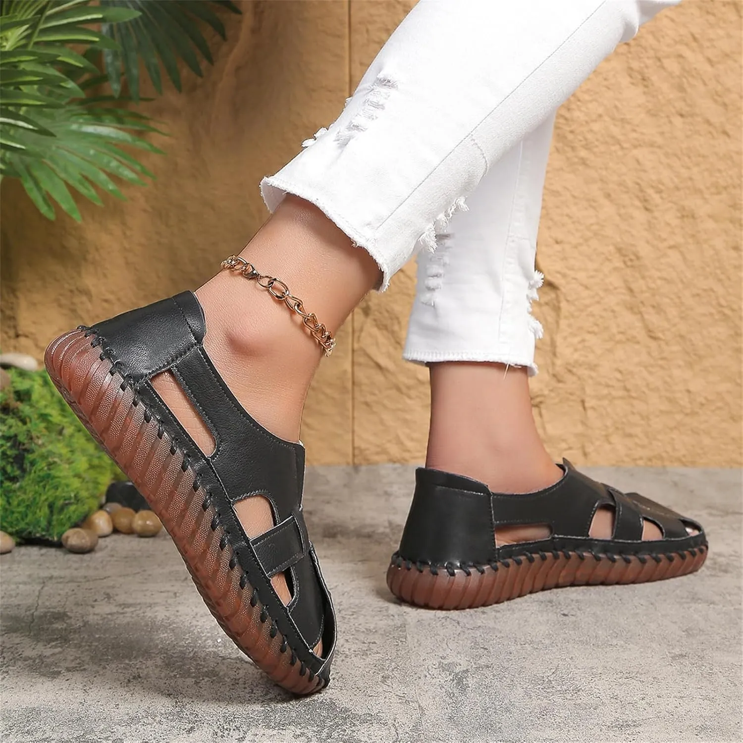 Soft Comfortable Sandals for Women Summer Casual Closed Toe Hollow Out Slip On Loafers Flat Fisherman Sandal Comfy Cute Breathable Orthopedic Beach Cowhide Loafers Comfort Driving Shoes